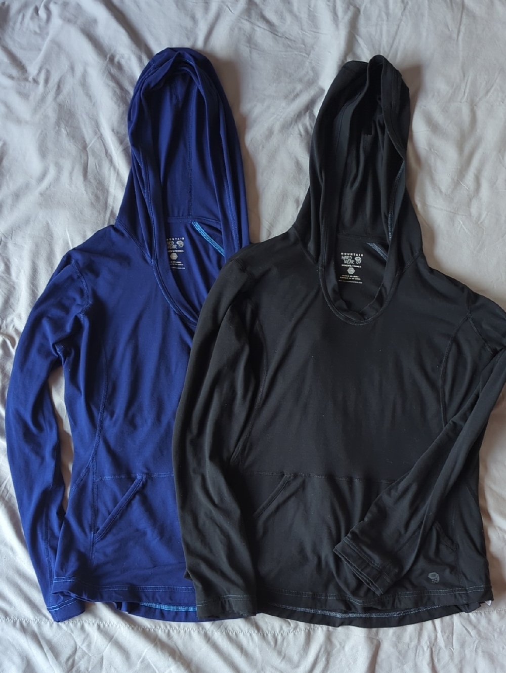 Womens Mountain Hardwear Hooded  Long Sleeve Shirts W/ Hood & Pocket
